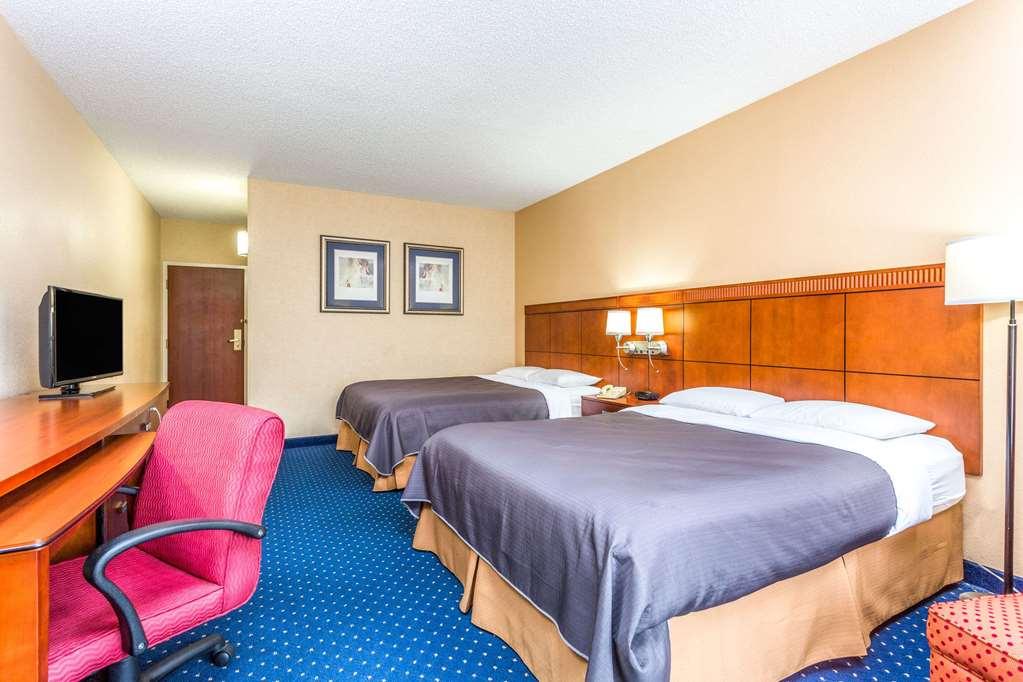 Comfort Inn Roswell-Dunwoody מראה חיצוני תמונה