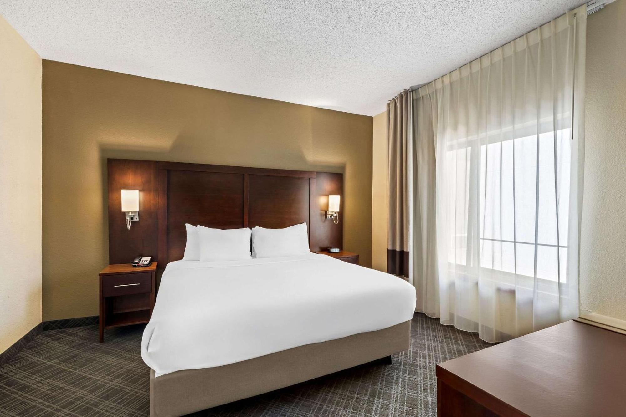 Comfort Inn Roswell-Dunwoody מראה חיצוני תמונה