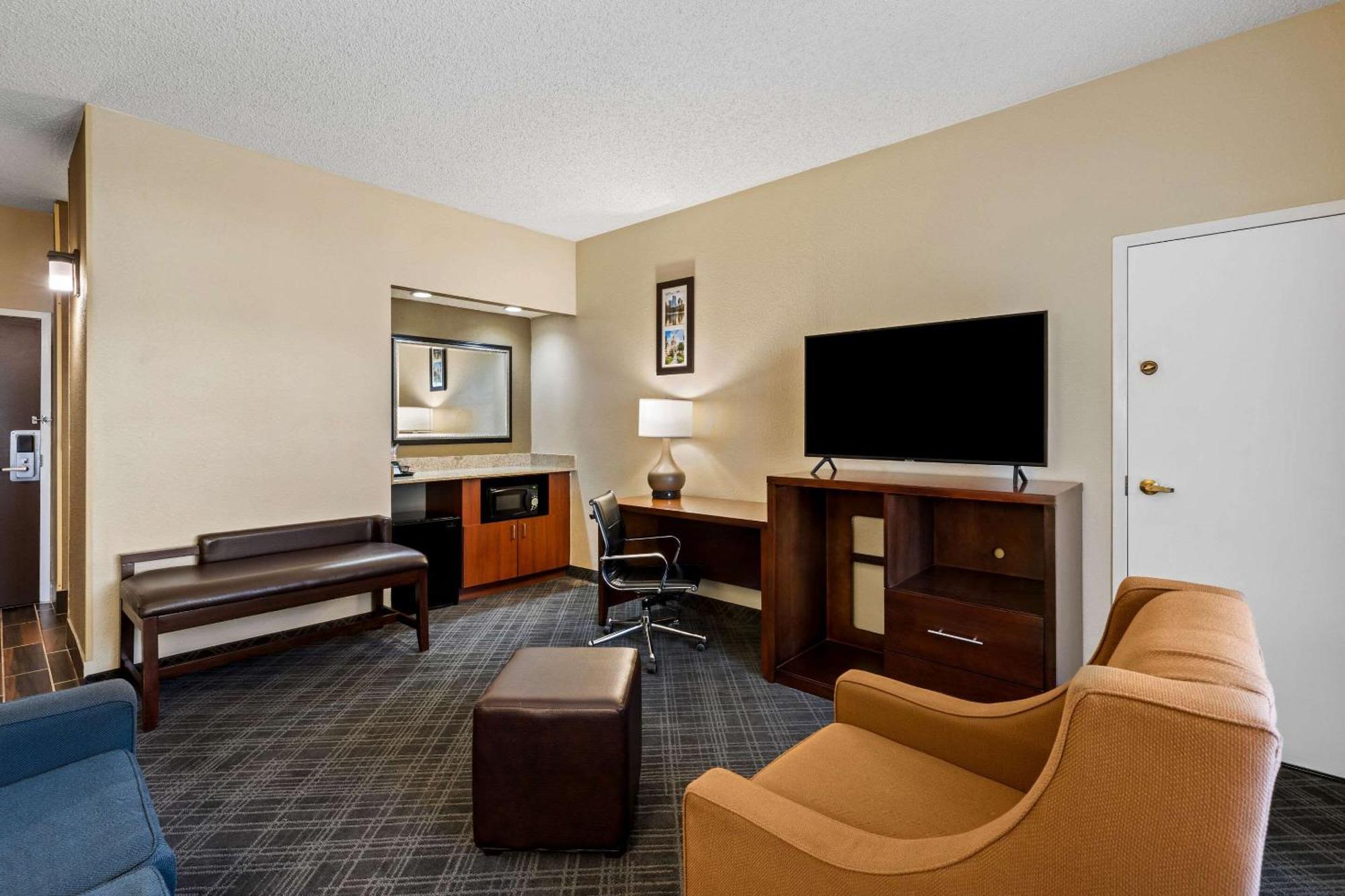 Comfort Inn Roswell-Dunwoody מראה חיצוני תמונה