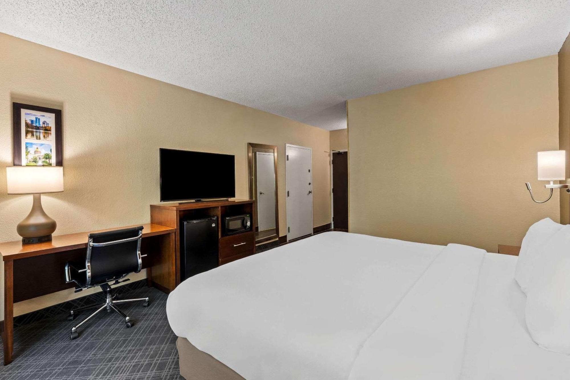 Comfort Inn Roswell-Dunwoody מראה חיצוני תמונה