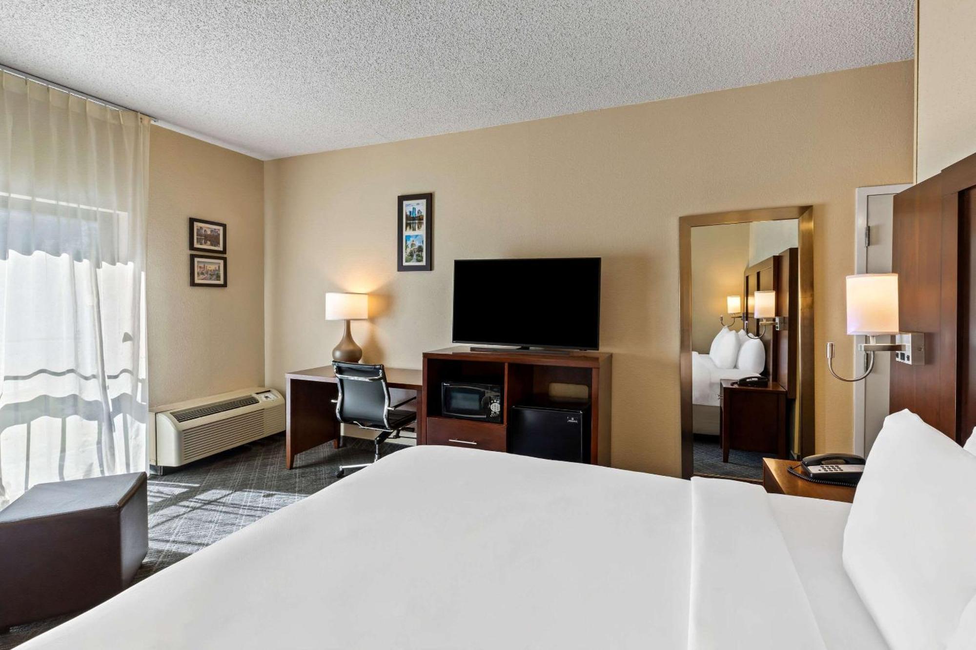 Comfort Inn Roswell-Dunwoody מראה חיצוני תמונה